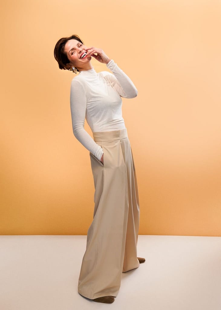 Female model Leontine based in The Netherlands available for bookings at KKH Management