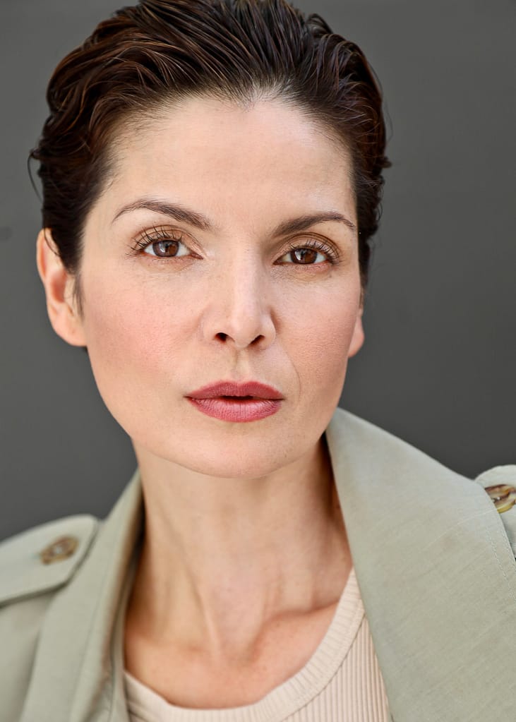 Female model Leontine based in The Netherlands available for bookings at KKH Management