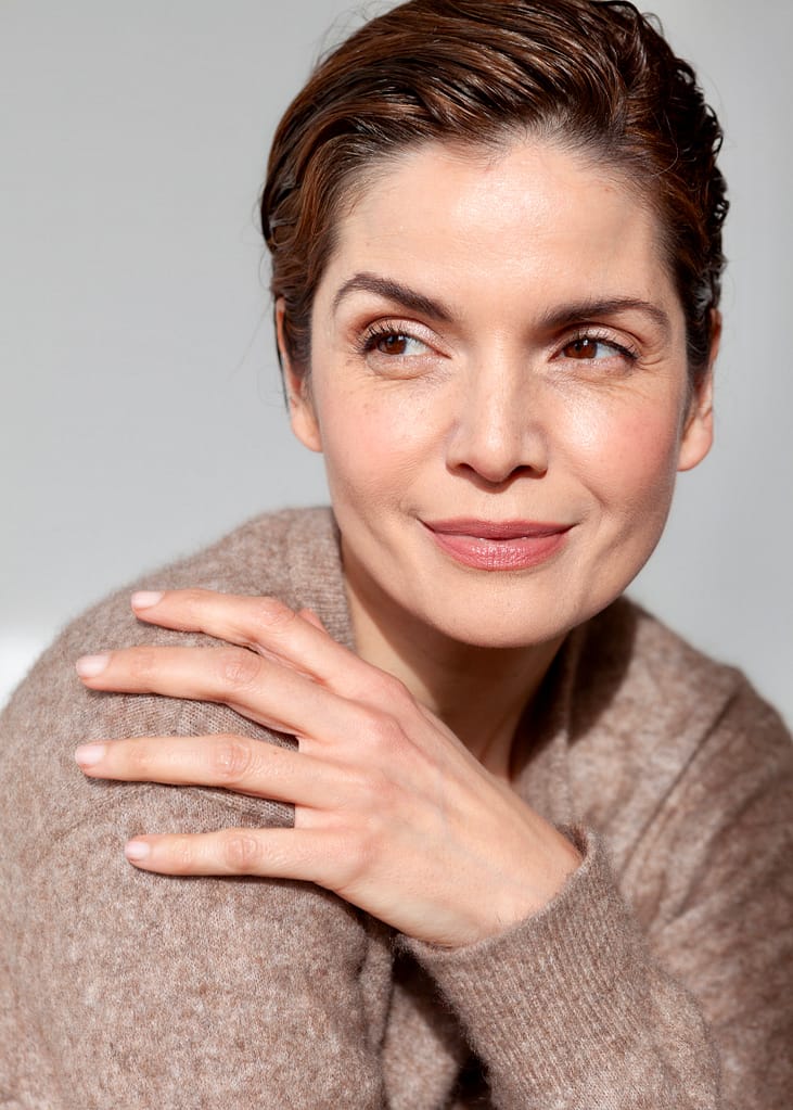 Female model Leontine based in The Netherlands available for bookings at KKH Management