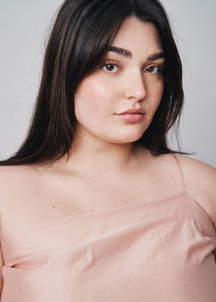 Curvy female model Elena based between Amsterdam and New York City available for bookings at KKH Management