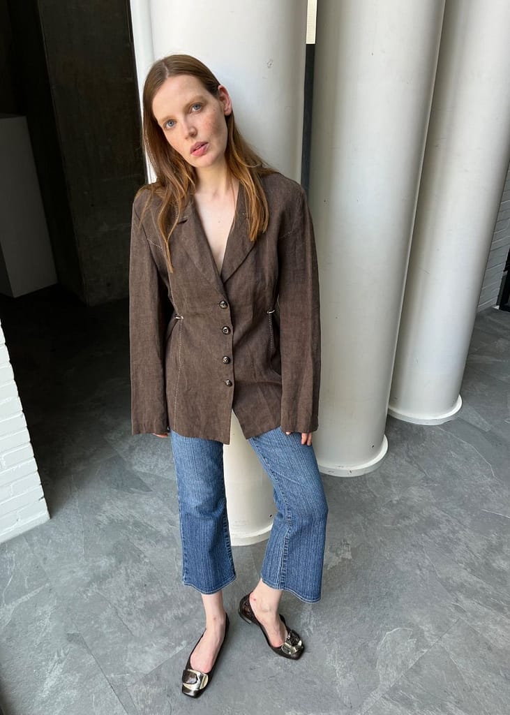 Female model Ursula based in Amsterdam available for bookings at KKH Management